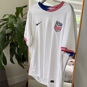 Nike White and Red Men's Jersey
